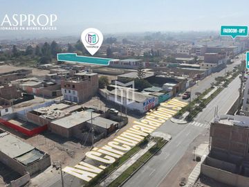 Casa en venta en Pago Capanique, cerca a la Universidad Privada de Tacna.