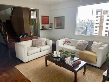 Departamento Duplex En Venta En El Corazon De Miraflores
