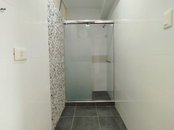 VENDO EN ESTRENO DEPARTAMENTOS DE 143 m2 Y 161 m2 CON VISTA PANORAMICA Y BALCONES EN LA FLORESTA DE PRO LOS OLIVOS