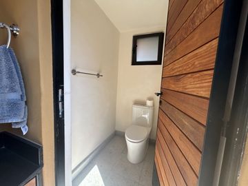 VENTA DE CASA EN BALVANERA QUERETARO EN PRIVADA