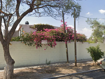 CASA EN VENTA EN FELIPE CARRILLO PUERTO, SANTIAGO DE QUERETARO