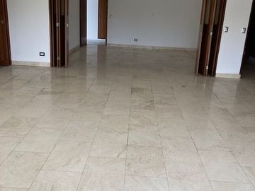 Ocasión: Vendo departamento de 229 m2 en zona exclusiva de San Isidro a excelente precio..