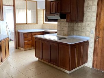 Ocasión: Vendo departamento de 229 m2 en zona exclusiva de San Isidro a excelente precio..
