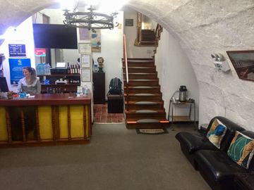 HOSTAL EN VENTA - PLAZA DE ARMAS DE AREQUIPA