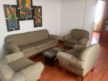 HOSTAL EN VENTA - PLAZA DE ARMAS DE AREQUIPA