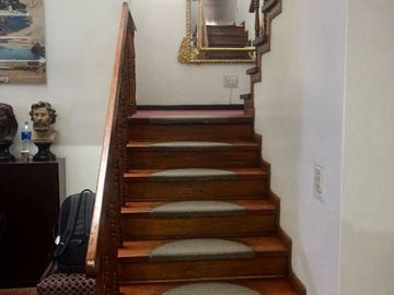 HOSTAL EN VENTA - PLAZA DE ARMAS DE AREQUIPA