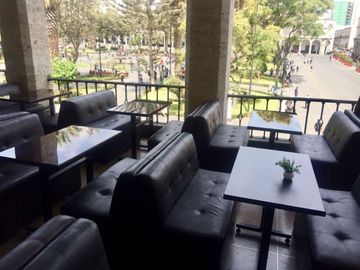 HOSTAL EN VENTA - PLAZA DE ARMAS DE AREQUIPA