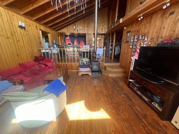 Casa Ampliada en Terreno de 735 m² en Lomas de lo Aguirre, Pudahuel.