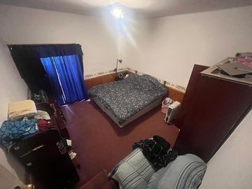 Casa Ampliada en Terreno de 735 m² en Lomas de lo Aguirre, Pudahuel.
