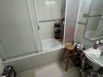 Casa Ampliada en Terreno de 735 m² en Lomas de lo Aguirre, Pudahuel.