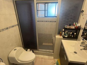 Casa Ampliada en Terreno de 735 m² en Lomas de lo Aguirre, Pudahuel.