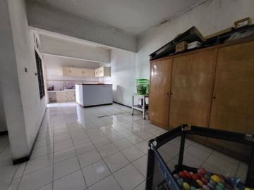 Dijual Rumah Jemursari Selatan, Surabaya Strategis; Siap Huni