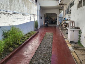 Dijual Rumah Jemursari Selatan, Surabaya Strategis; Siap Huni