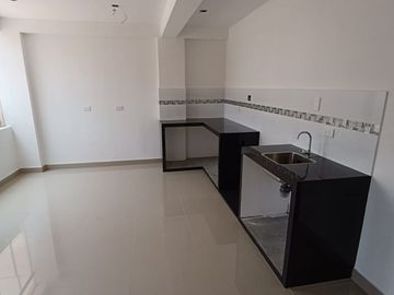 excelente ubicación departamento de 2 habitaciones san Hilarión SJL