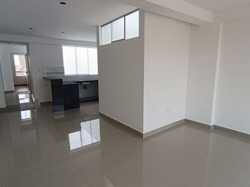 excelente ubicación departamento de 2 habitaciones san Hilarión SJL