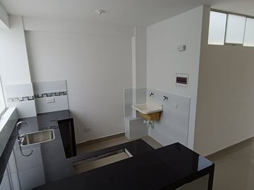 excelente ubicación departamento de 2 habitaciones san Hilarión SJL