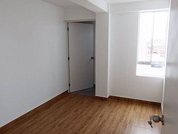 excelente ubicación departamento de 2 habitaciones san Hilarión SJL