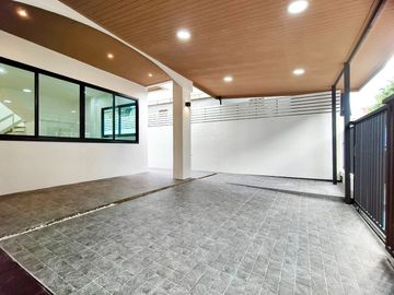 Townhouse for sale, First Home Village, end unit, newly renovated