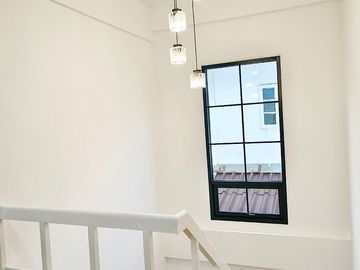 Townhouse for sale, First Home Village, end unit, newly renovated