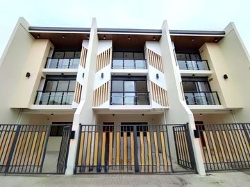 Newly Built 3Storey Triplex House & Lot for Sale in Pilar Village Las Piñas City