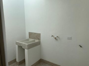 Casa en venta e Fracc. Lombardía