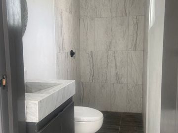 SE VENDA CASA EN FRACCIONAMIENTO PRIVADO EN SAN JACINTO AMILPAS