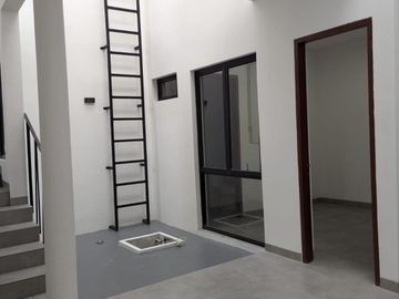 Rumah Baru Minimalis Modern Mewah Murah di Bintaro Jaya Sektor 9