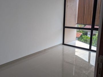 Rumah Baru Minimalis Modern Mewah Murah di Bintaro Jaya Sektor 9