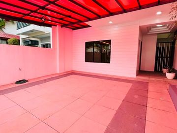 Modern Designed House and Lot for sale in BF Resort Village Las Piñas City
