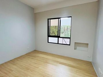 Modern Designed House and Lot for sale in BF Resort Village Las Piñas City