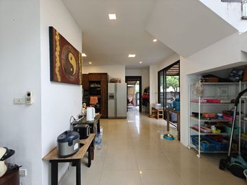 🎉 Prime Location Villa! 🌟