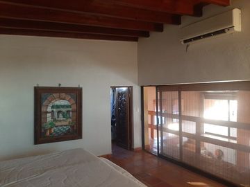 CASA HABITACION AMUEBLADA EN VENTA EN CADEREYTA JIMENEZ, NUEVO LEON, ZONA COL. NUEVA MADERO, CONSTRUCCION Y DISEÑO ARQUITECTONICO, ESTILO RUSTICO