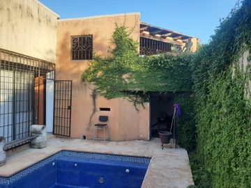 CASA HABITACION AMUEBLADA EN VENTA EN CADEREYTA JIMENEZ, NUEVO LEON, ZONA COL. NUEVA MADERO, CONSTRUCCION Y DISEÑO ARQUITECTONICO, ESTILO RUSTICO