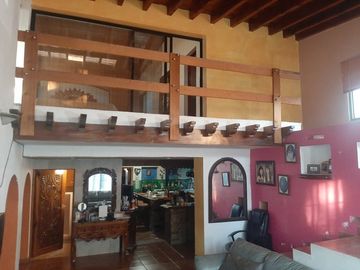 CASA HABITACION AMUEBLADA EN VENTA EN CADEREYTA JIMENEZ, NUEVO LEON, ZONA COL. NUEVA MADERO, CONSTRUCCION Y DISEÑO ARQUITECTONICO, ESTILO RUSTICO