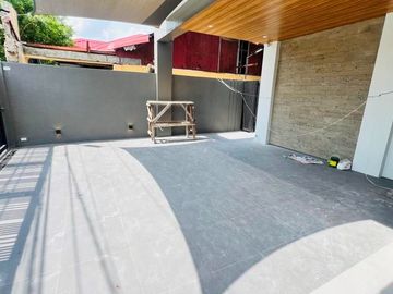 Brand New Modern Single Attached house and lot for sale in BF Resorts Village Las Piñas City