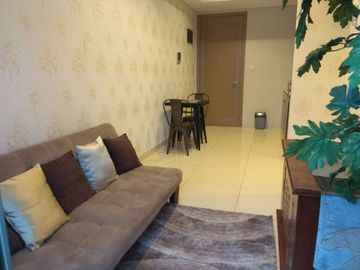 Disewakan Apartemen Taman Anggrek Jakarta Barat 3 bedroom Fully Furnished Bagus Nyaman Siap Huni