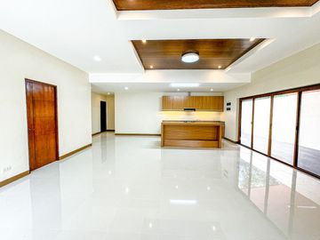 STUNNING BRAND NEW BUNGALOW HOUSE AND LOT