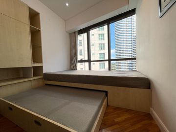 Joya Lofts and Towers Studio for Sale in Rockwell, Makati