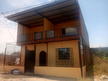 CASA DE VENTA EN URBANIZACION COSTA REAL 2 EN MANTA JARAMIJO.