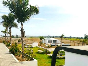 Venta De Terreno En Exclusivo Flamencos Condominio Resort
