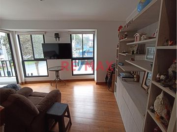 Venta De Hermoso Departamento C/Vista Externa En Magdalena