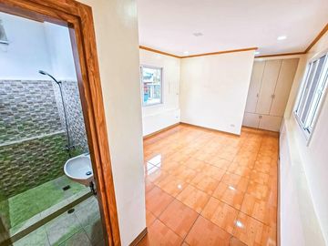 2 STOREY MODERN SINGLE HOUSE AND LOT FOR SALE IN BF RESORT VILLAGE LAS PIÑAS CITY