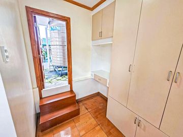 2 STOREY MODERN SINGLE HOUSE AND LOT FOR SALE IN BF RESORT VILLAGE LAS PIÑAS CITY