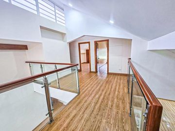 2 STOREY MODERN SINGLE HOUSE AND LOT FOR SALE IN BF RESORT VILLAGE LAS PIÑAS CITY