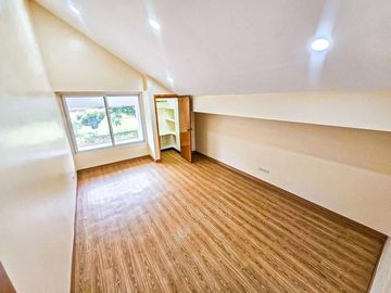 2 STOREY MODERN SINGLE HOUSE AND LOT FOR SALE IN BF RESORT VILLAGE LAS PIÑAS CITY