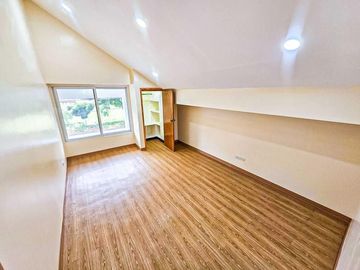 2 STOREY MODERN SINGLE HOUSE AND LOT FOR SALE IN BF RESORT VILLAGE LAS PIÑAS CITY
