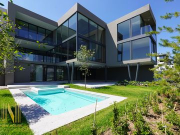 Casa en VENTA en El Bosque Residencial y Golf