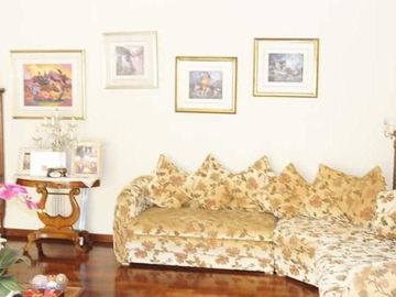 VENDO HERMOSA CASA EN AV. LA ENCALADA