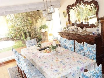 VENDO HERMOSA CASA EN AV. LA ENCALADA