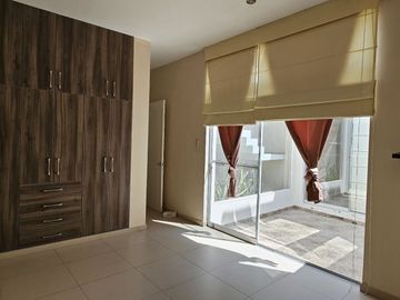 ALQUILER DE CASA EN CONDOMINIO LOS EJIDOS, PIURA